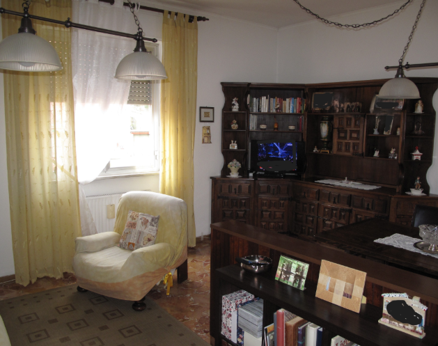 Appartamento da ristrutturare in via fratelli canepa 48b, Serra Ricc