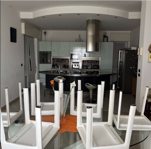 Villa con giardino in via valleregia 29, Serra Ricc