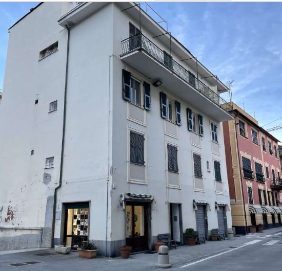Locale commerciale in vendita in via brigate partigiane 7, Lavagna