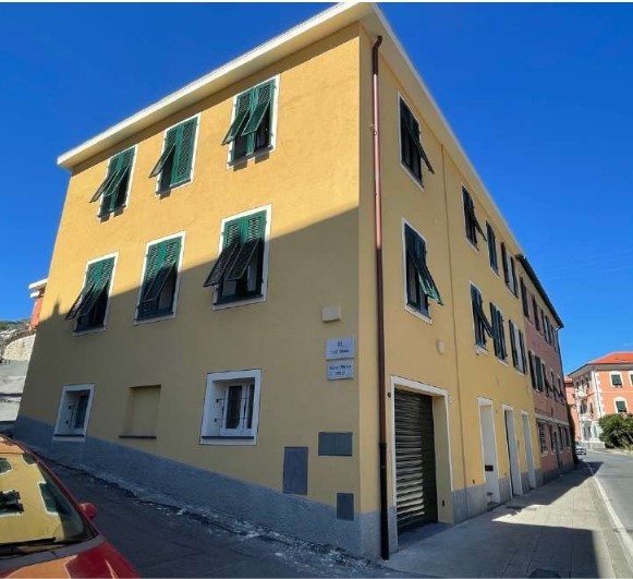 Magazzino da ristrutturare in via piacenza 371, Chiavari