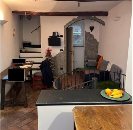 Villetta a schiera da ristrutturare in via piazzagrande 86, Genova