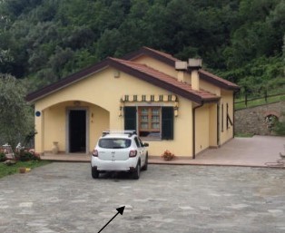 Villa da ristrutturare in via antonio giuseppe nerero 84, San Colombano Certenoli