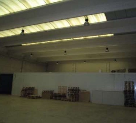 Capannone da ristrutturare in via san lazzaro snc, Sale