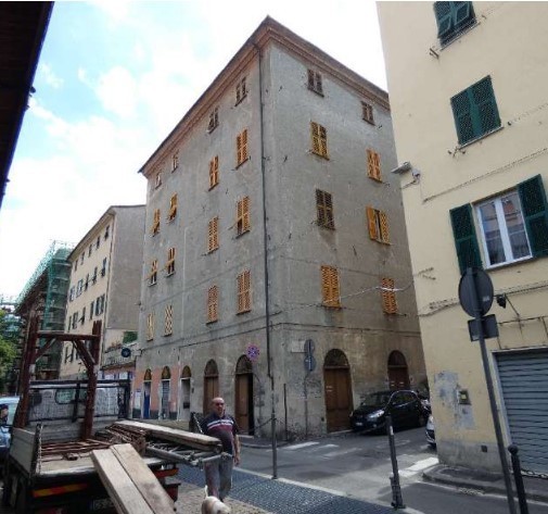 Locale commerciale da ristrutturare in via luici marchelli 3 r, Genova