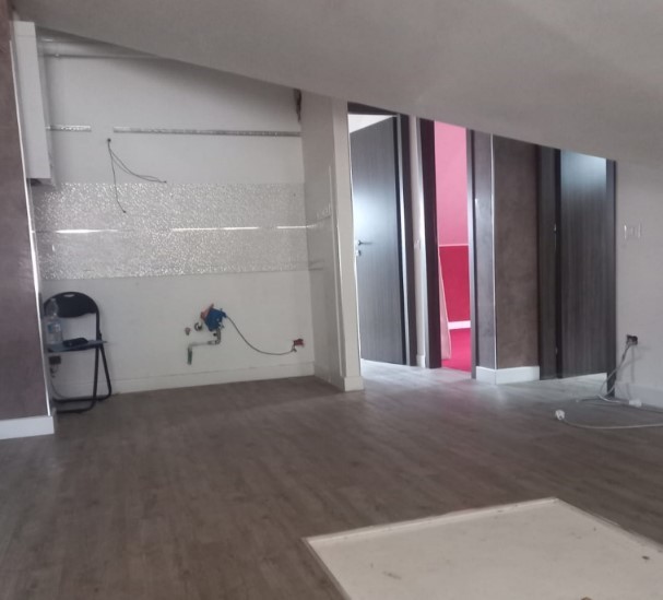 Mansarda da ristrutturare in via europa 46, Follo