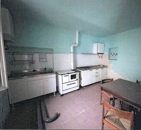 Villa da ristrutturare in via roma 15, Castelletto Molina