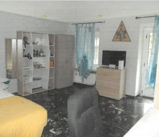 Villa da ristrutturare in via tripoli 3, Alessandria