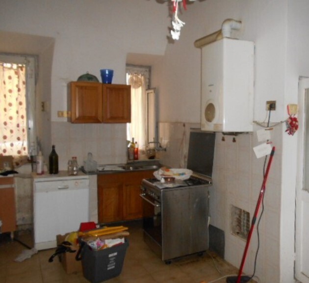 Appartamento con terrazzo in via monte di piet 38, Novi Ligure