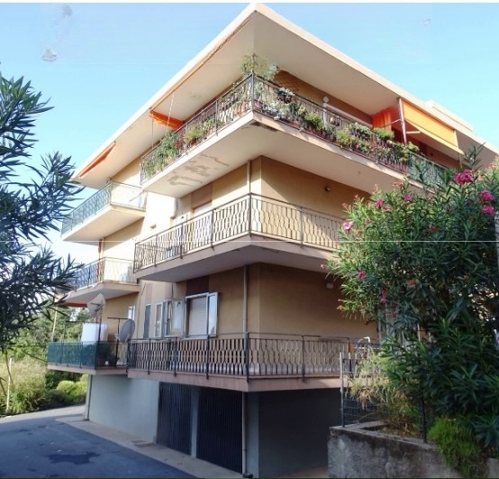 Trilocale in vendita in via magnone 77, Ceriale