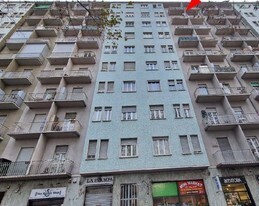 Trilocale da ristrutturare in corso grosseto 205, Torino