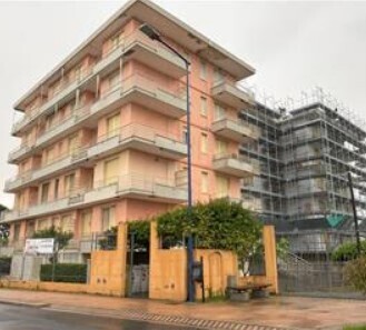 Appartamento in vendita in via pineo 33, Ceriale