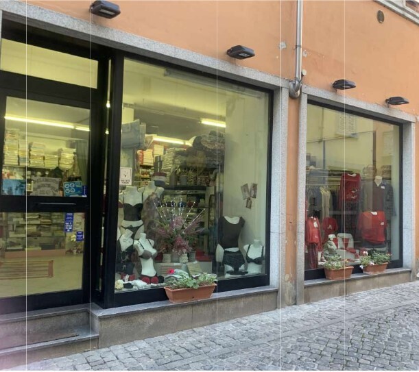 Locale commerciale in vendita in via roma 7, Valenza
