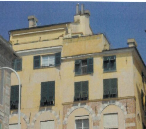 Appartamento con terrazzo in vico delle compere 2, Genova