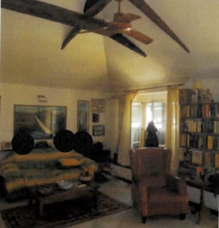 Appartamento con terrazzo in vico delle compere 2, Genova