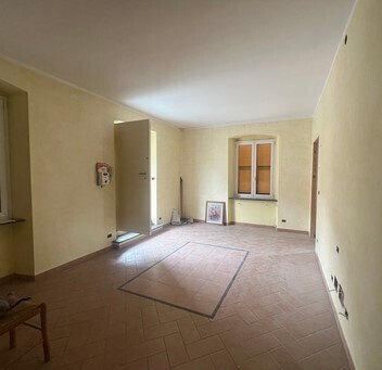 Appartamento con terrazzo in via campomorone 50, Genova