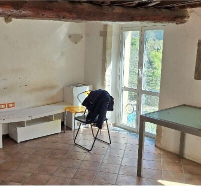 Appartamento da ristrutturare in via monte timone 20, Genova