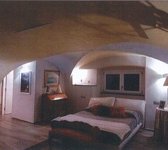 Casa indipendente con giardino in via al capo di santa chiara 2b, Genova