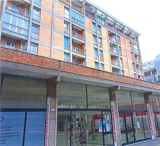 Trilocale da ristrutturare in via parma 33, Alessandria