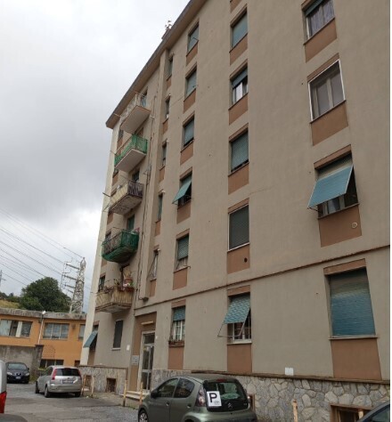 Quadrilocale da ristrutturare in via monfenera 9b, Genova