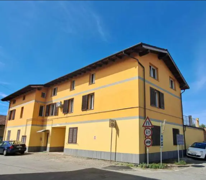 Trilocale con terrazzo in via cesare viazzi 7, Predosa