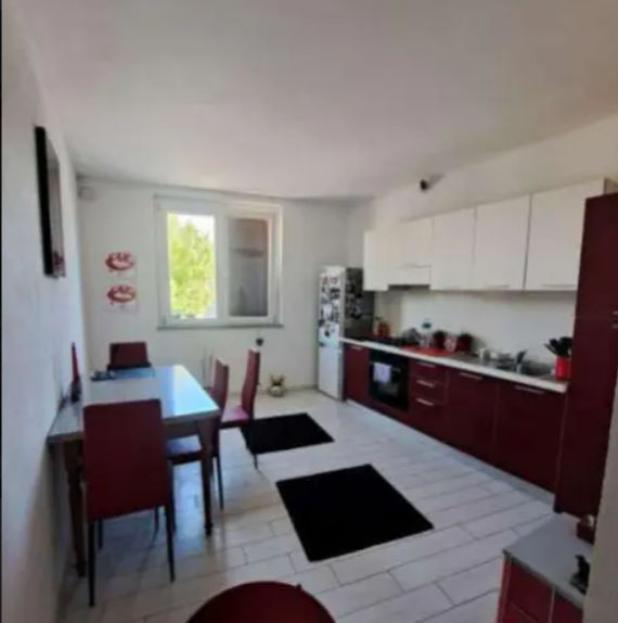 Trilocale con terrazzo in via cesare viazzi 7, Predosa