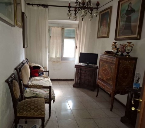 Appartamento da ristrutturare in via giacomo puccini 13, Genova