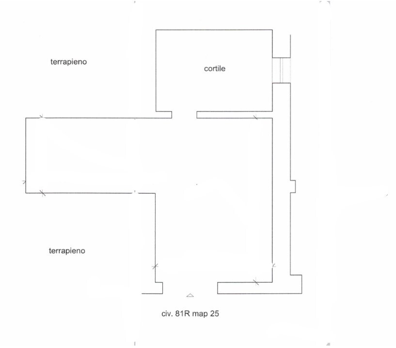 Magazzino da ristrutturare in via fereggiano 81 r, Genova