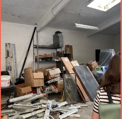 Magazzino da ristrutturare in via fereggiano 81 r, Genova