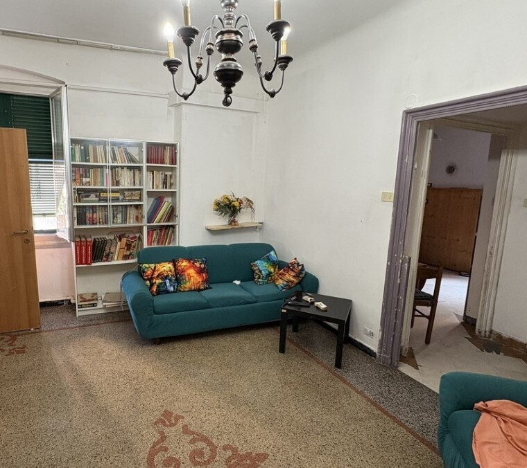 Appartamento in vendita in via gian battista gaulli 13, Genova