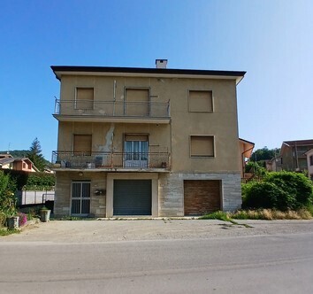 Appartamento da ristrutturare in strada ferrere 18, Cairo Montenotte