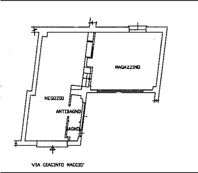 Locale commerciale da ristrutturare in via giacinto macci� 9, Busalla