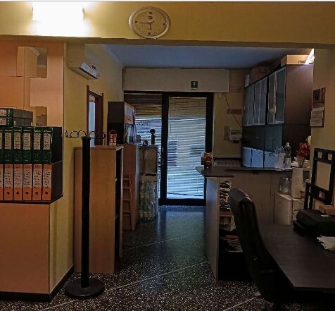 Locale commerciale da ristrutturare in via giacinto macci� 9, Busalla