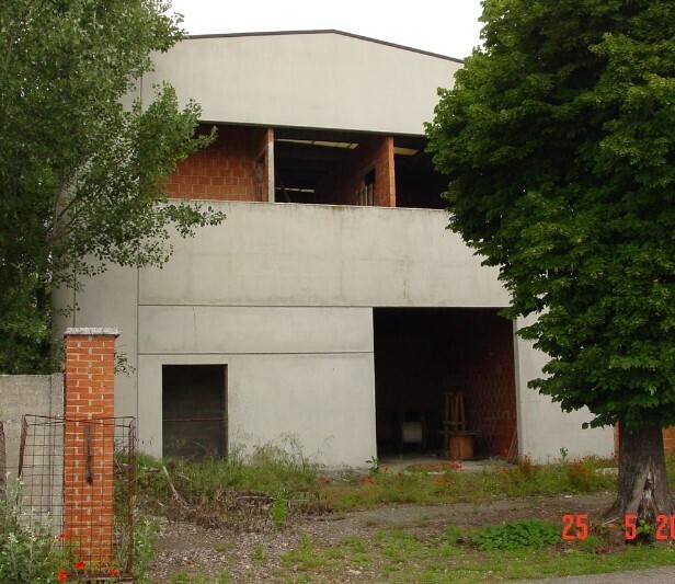 Capannone con terrazzo in strada acqui cantalupo snc, Alessandria