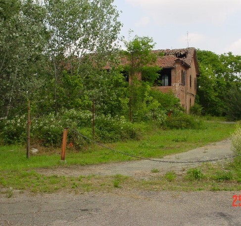 Capannone con terrazzo in strada acqui cantalupo snc, Alessandria
