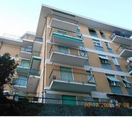 Appartamento con giardino in via laggiaro 29, Rapallo