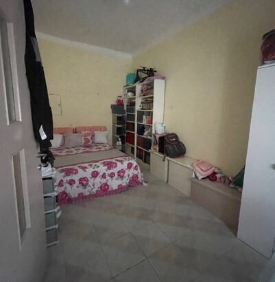 Appartamento da ristrutturare in via sergio piombelli 20 r, Genova