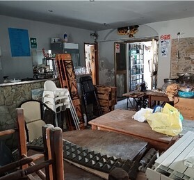 Locale commerciale da ristrutturare in via chiaravagna 35, Genova