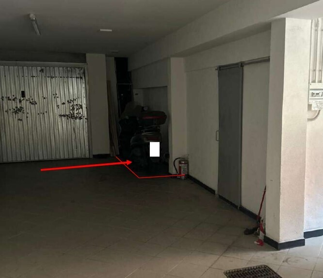 Posto auto scoperto in vendita in via nicola fabrizi 88, Genova