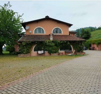 Villa con giardino in localita villa monterosso 53, Stazzano