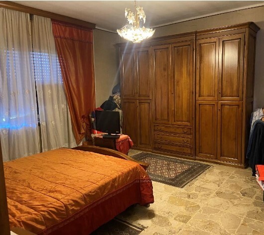 Villa in vendita in via de gasperi 8, Sale