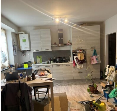 Appartamento da ristrutturare in via nicola fabrizi 54, Genova