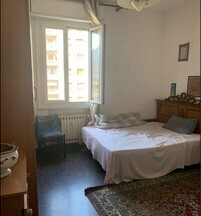 Quadrilocale da ristrutturare in via francesco mignone 14, Genova