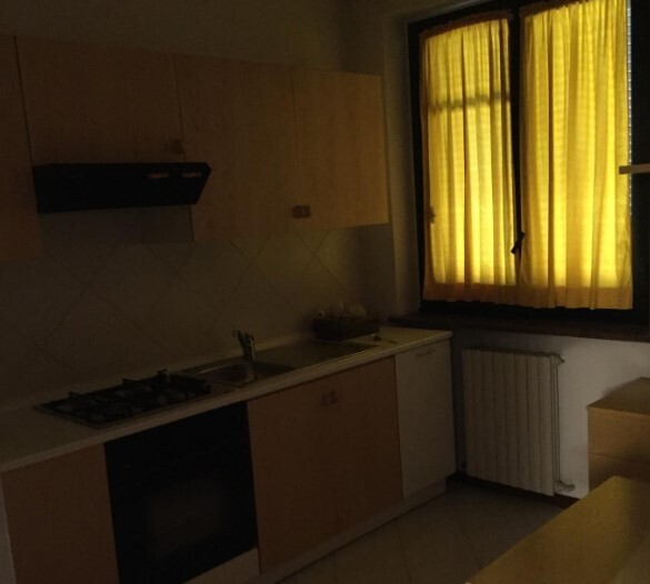 Casa indipendente da ristrutturare in vicolo pompeo campi 1, Valenza