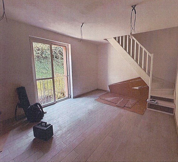 Quadrilocale da ristrutturare in via campo poggio 2, Serra Ricc�