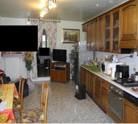 Villa con giardino in via martinazzi 49, Camporosso