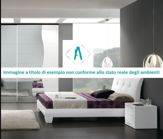 Villa con giardino in via basaluzzo 18, Fresonara