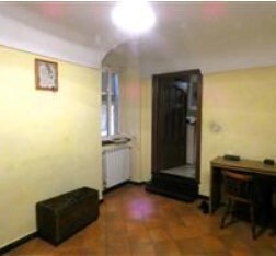 Quadrilocale da ristrutturare in via della chiesa 6, Imperia