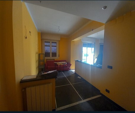 Appartamento da ristrutturare in via walter fillak 42, Genova