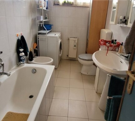 Appartamento da ristrutturare in via ugo foscolo 128/7, La Spezia