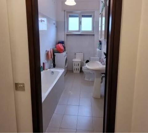 Appartamento da ristrutturare in via ugo foscolo 128/1, La Spezia